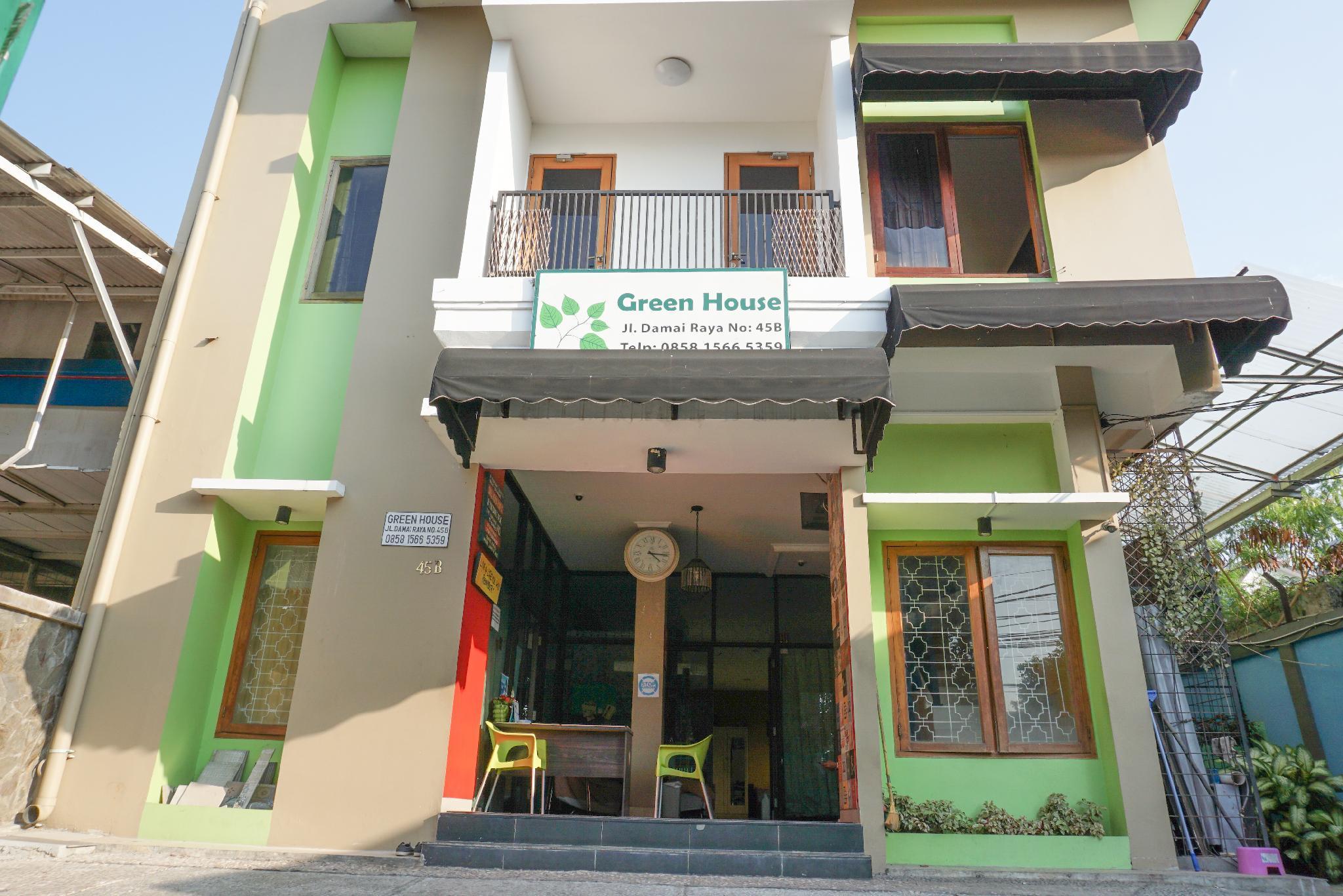 Reddoorz Near Kemang Square Hotel Jakarta Exterior photo